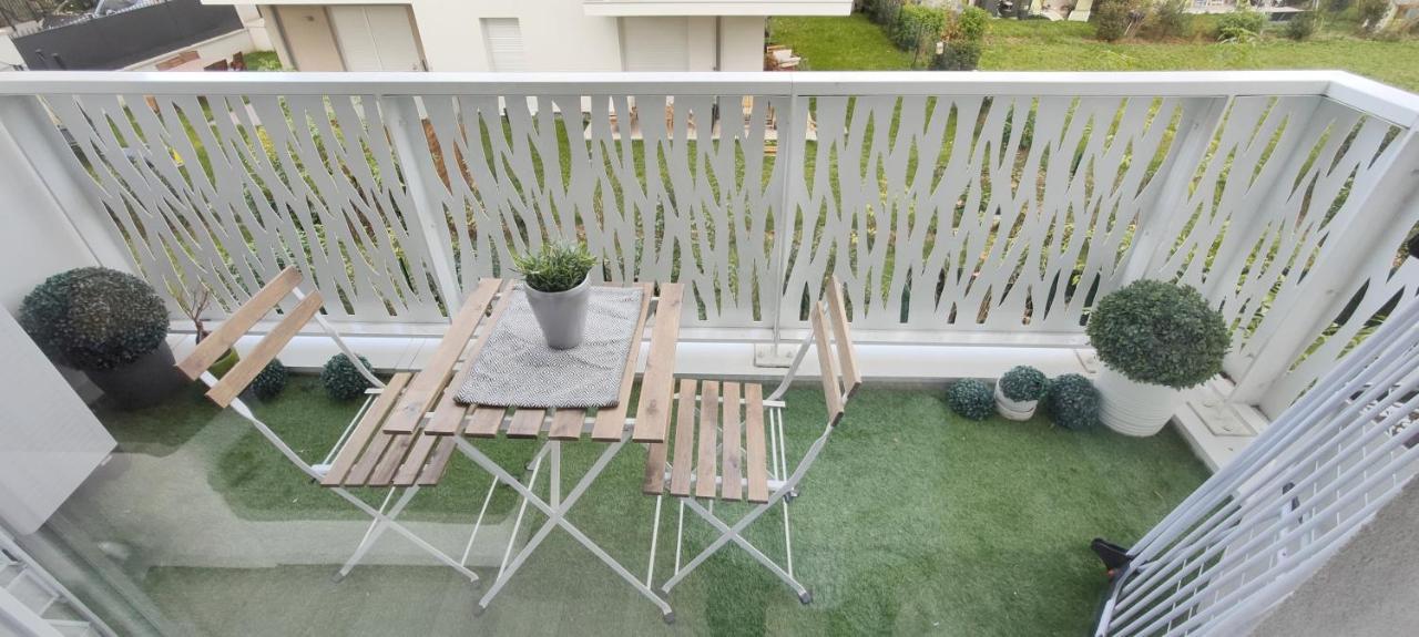 Apartament Chic Apart With Parking Near Paris Épinay-sur-Seine Zewnętrze zdjęcie