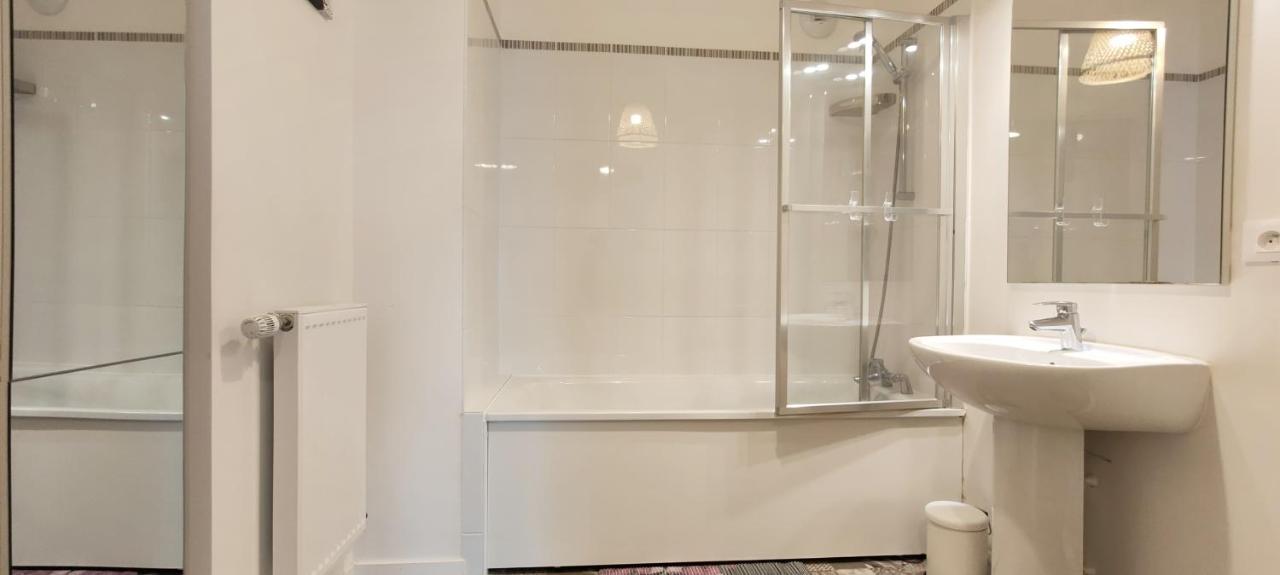 Apartament Chic Apart With Parking Near Paris Épinay-sur-Seine Zewnętrze zdjęcie